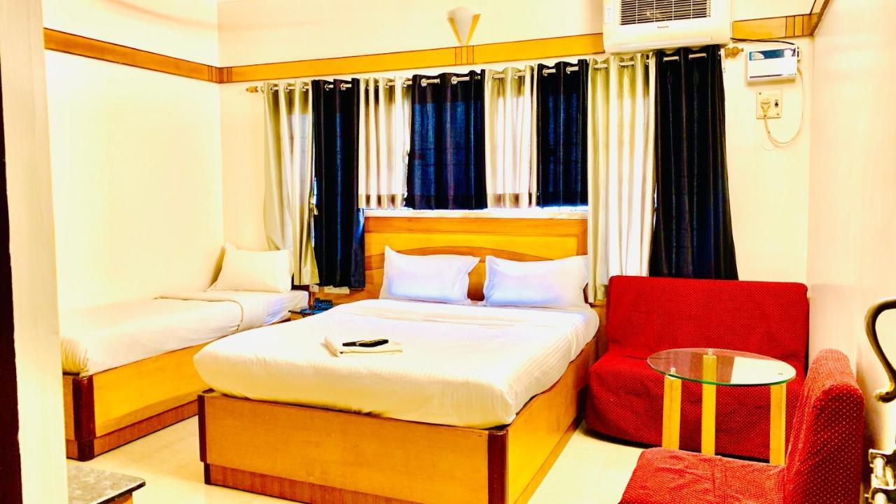 Half Moon Palace Chennai Exterior foto
